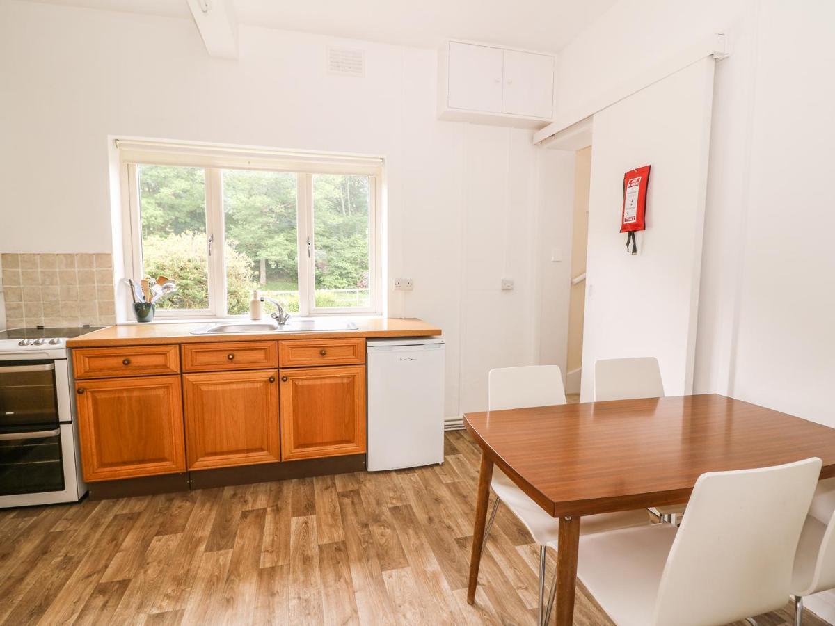 Gardener'S Cottage لاندريندود ويلز المظهر الخارجي الصورة